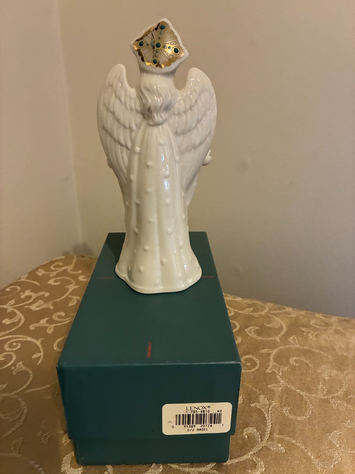 Lenox China Jewels Nativity Angel Open Arms Hands Open USA Teal Box