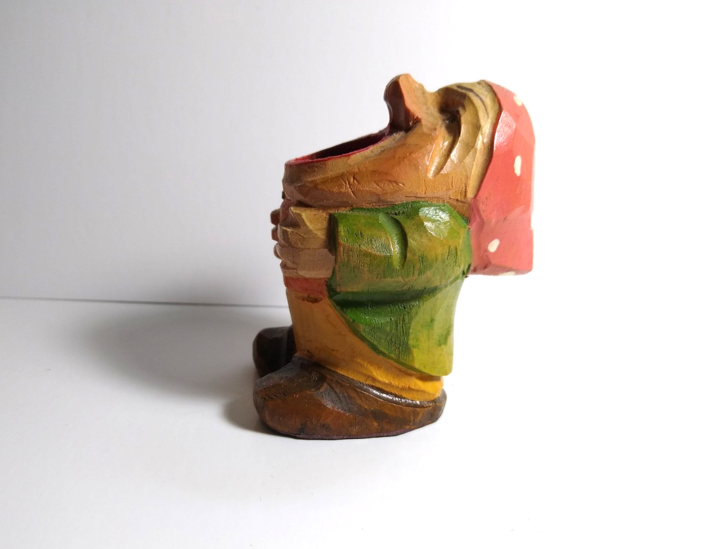 ANRI Vintage Wood Hand Carved Gnome Match Toothpick Holder Elf Dwarf Kitsch Cute
