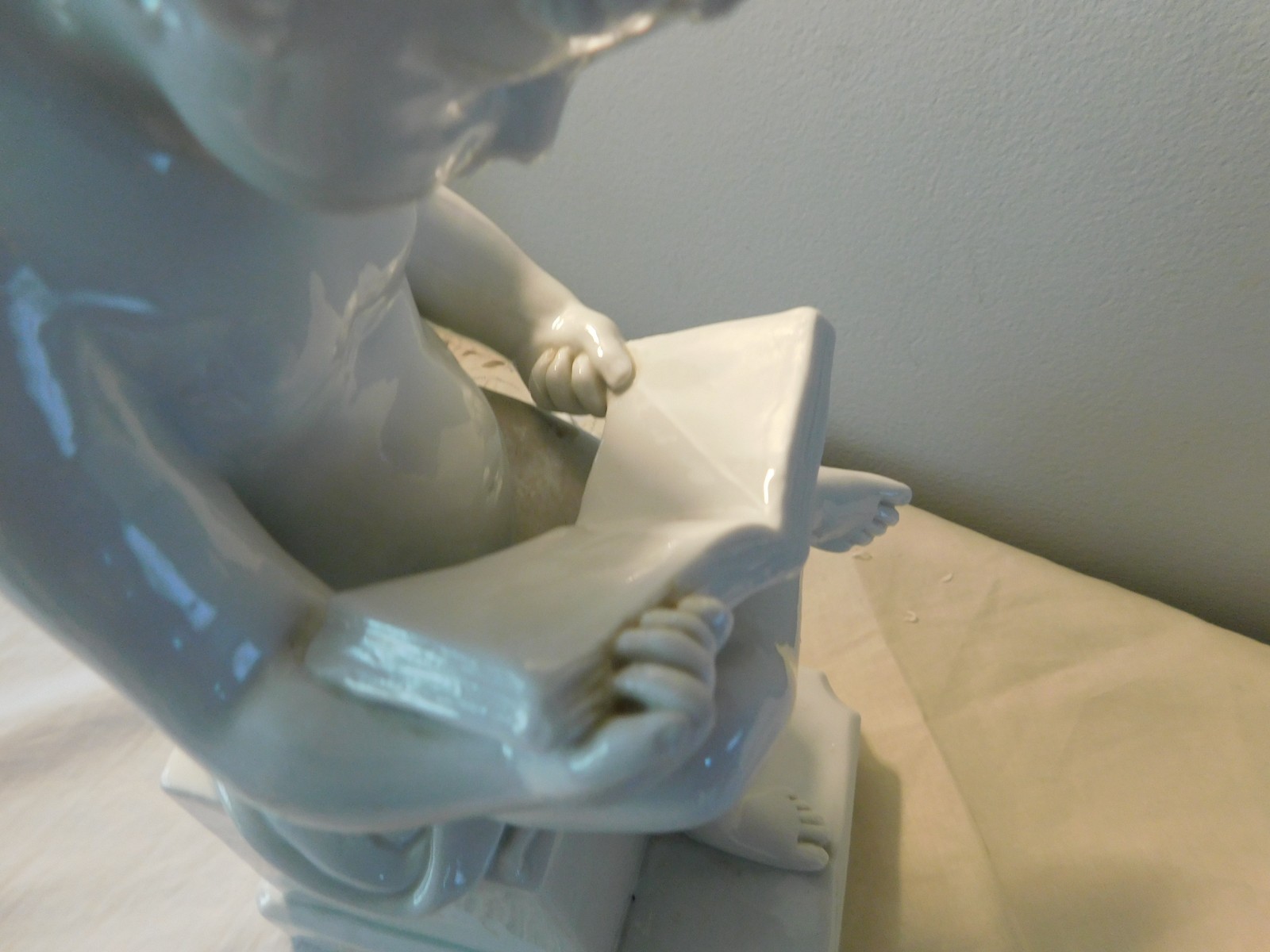Canova Putto Reading White Porcelain Statue Made in France Figurine