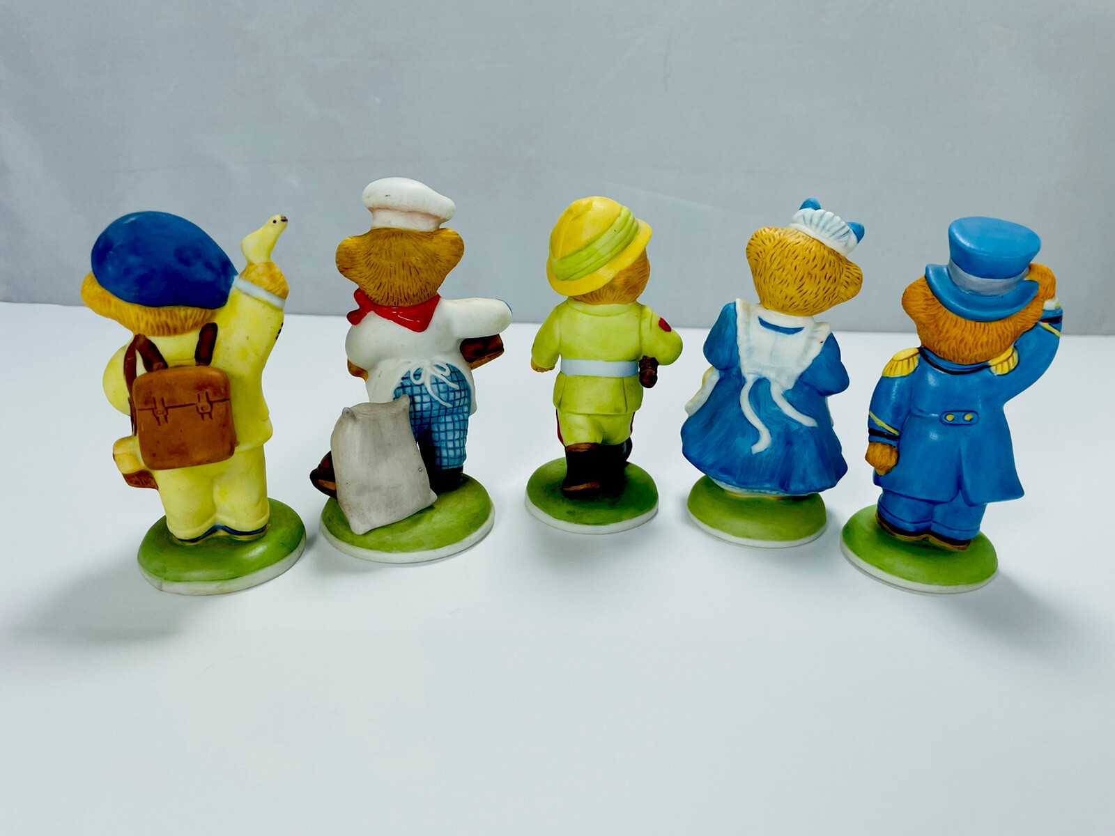 The Franklin Mint Teddington Hotel 1986 Fine Porcelain Bear Figurines 4pc Lot