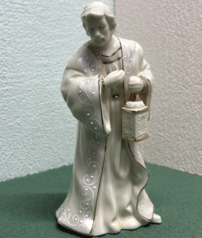 1pcs Lenox Innocence Nativity The Holy Family 63inch Ceramic