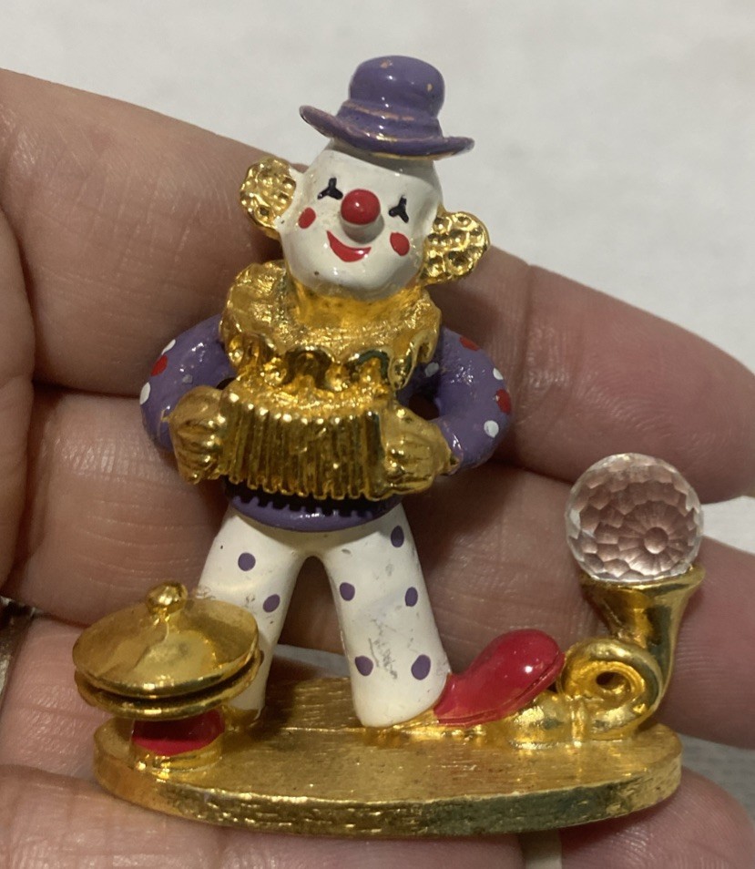 Spoontiques pewter with swarovski crystals . Circus Clown Figurines Set of 7