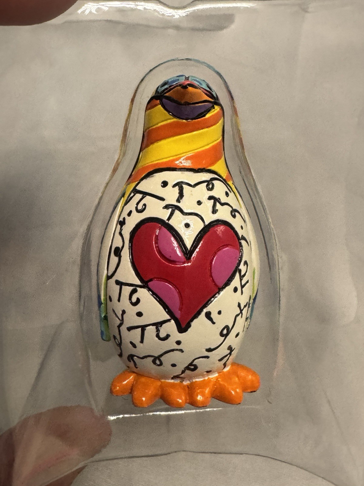 Romero Britto Giftcraft Ist edition penguin mini figurine. 2016 #334449