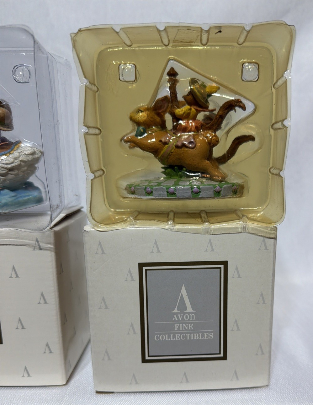 3 AVON Wonderland Carousel-Have a Nice Ride, Waiting for our Turn, Flowers Kiss