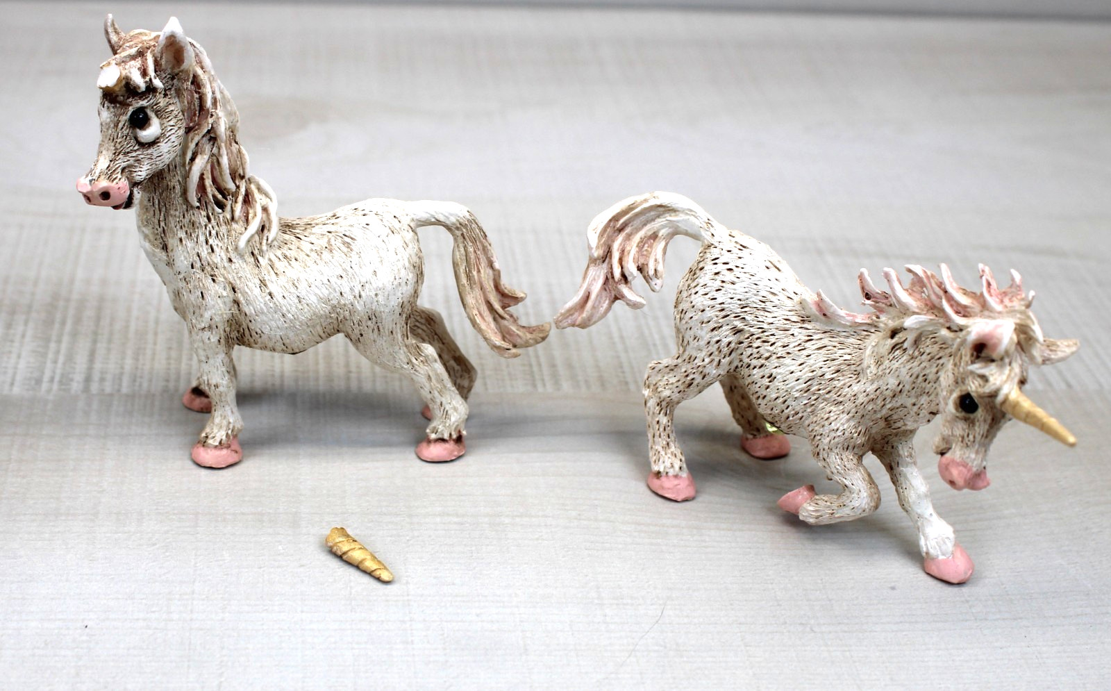 Vintage Holy Herd Noah’s Ark Animal Figurines Lot Very Rare Unicorn Pair