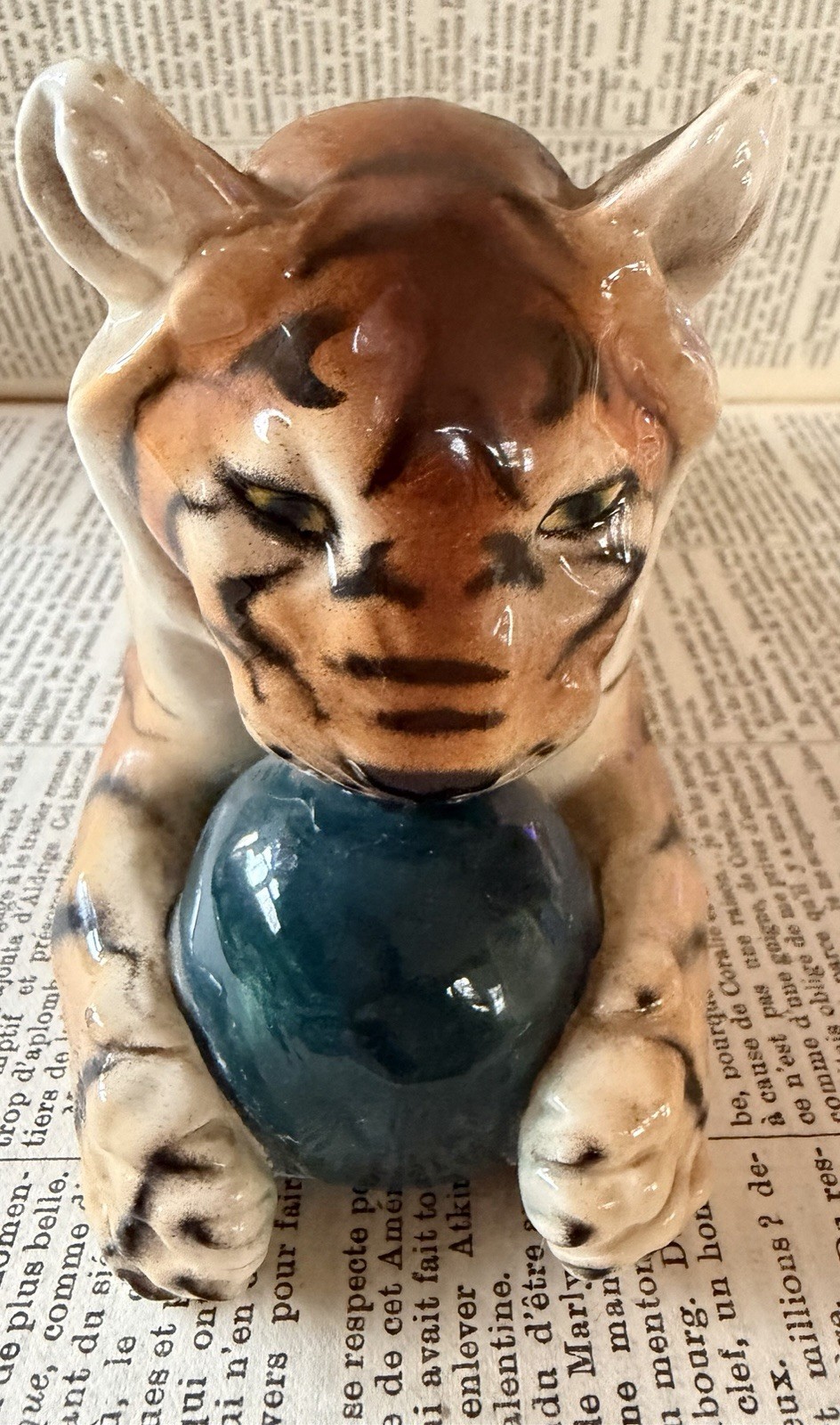 Vintage WIEN KERAMOS Porcelain Tiger With Ball Statue Vienna Austria
