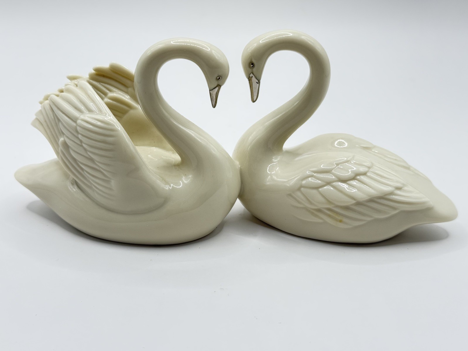 Lenox Forever Yours Swans Figurine Wedding Promises Collection Silver Trim