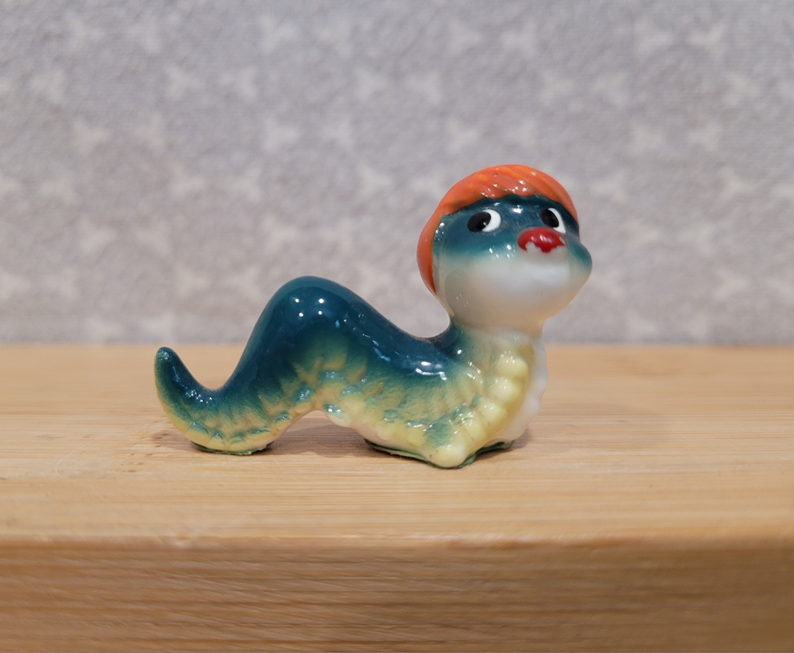 1950s Vintage Dojon Japan Caterpillar Worm Bug Green Ceramic Mini Figurine