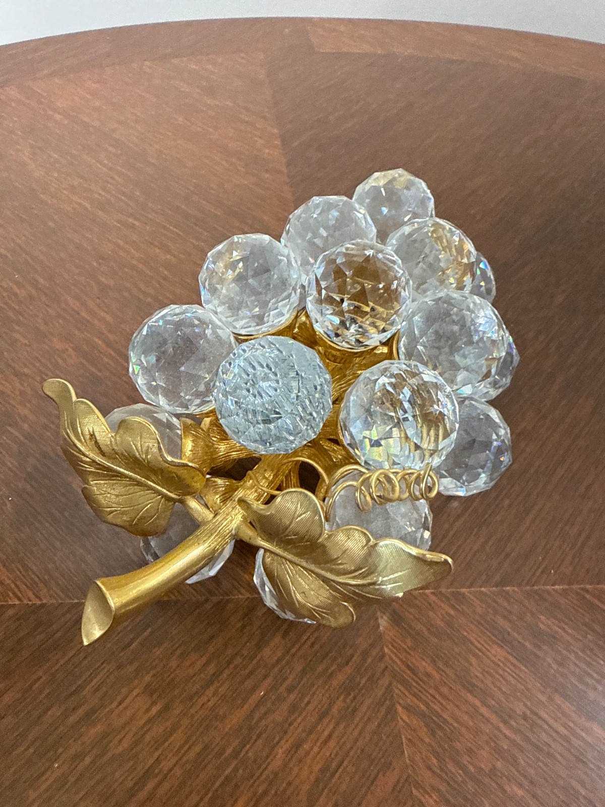 Swarovski Crystal Sparkling Fruit Collection 29 Grapes w/ Gold Leaves and Stem