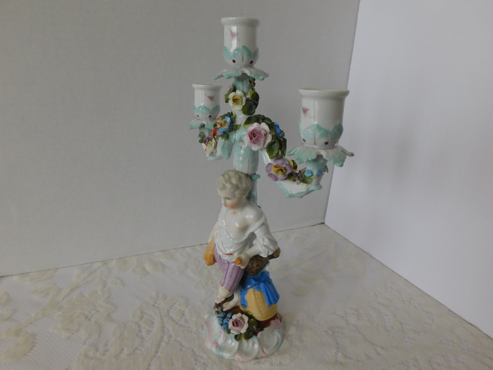 ANTIQUE HELENA WOLFSOHN DRESDEN FIGURAL CANDELABRA / CANDLESTICKS – GERMANY