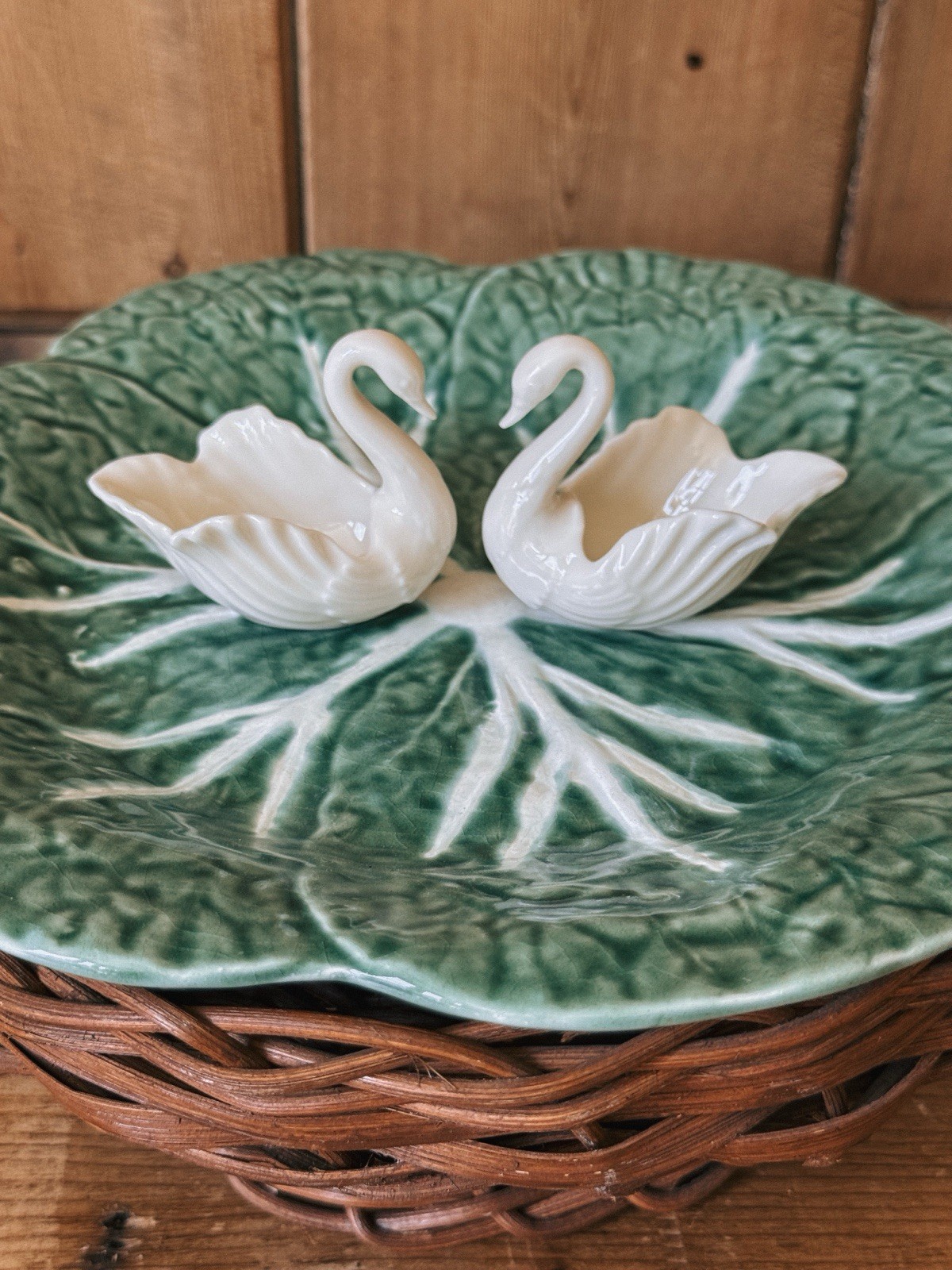 EUC Vintage 1930s LENOX Mini Swan Pair Set Of 2 Green Mark Ring Holder Wedding