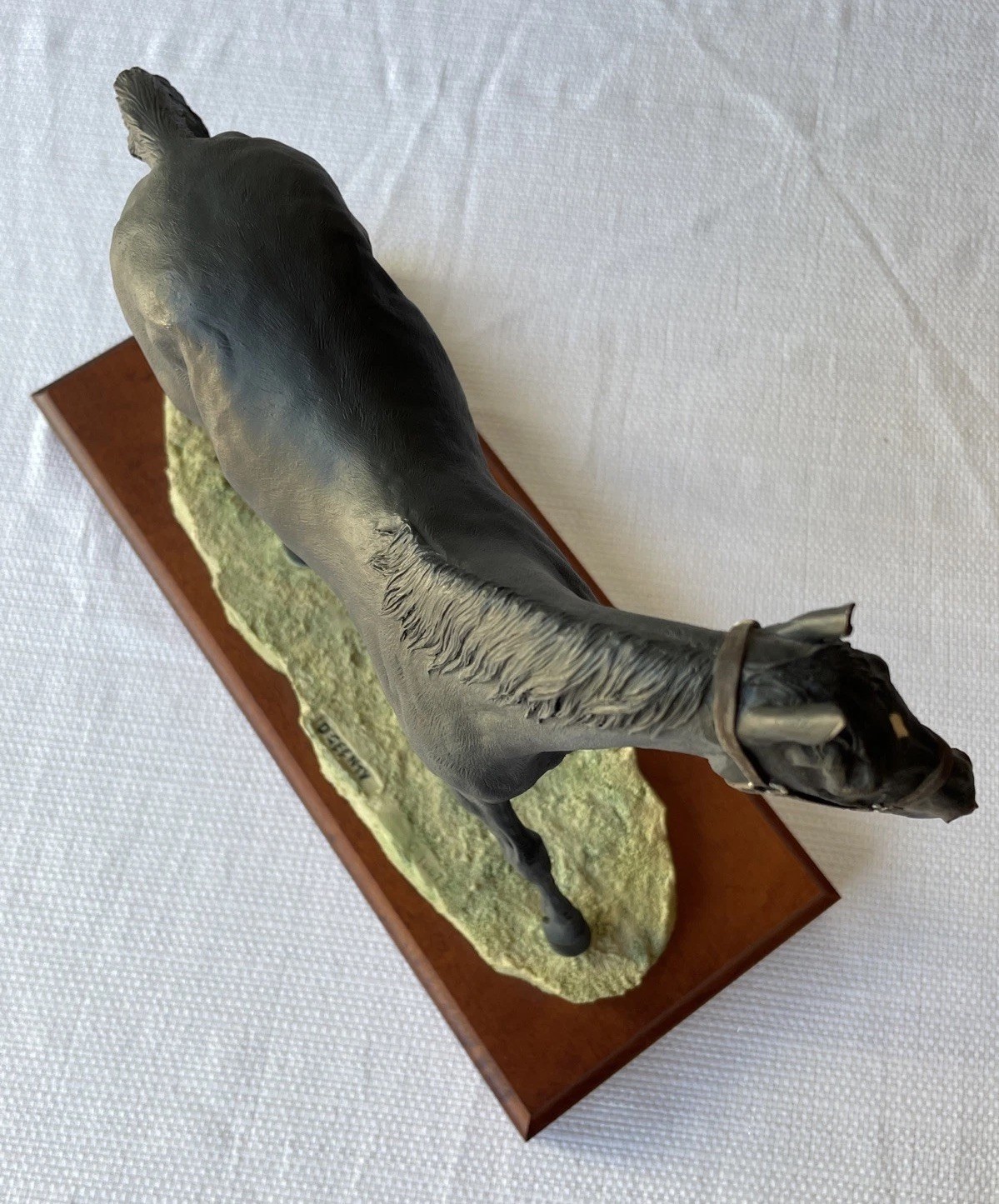 American Artists David Geenty “Ruffian” Porcelain Race Horse Sculpture Statue