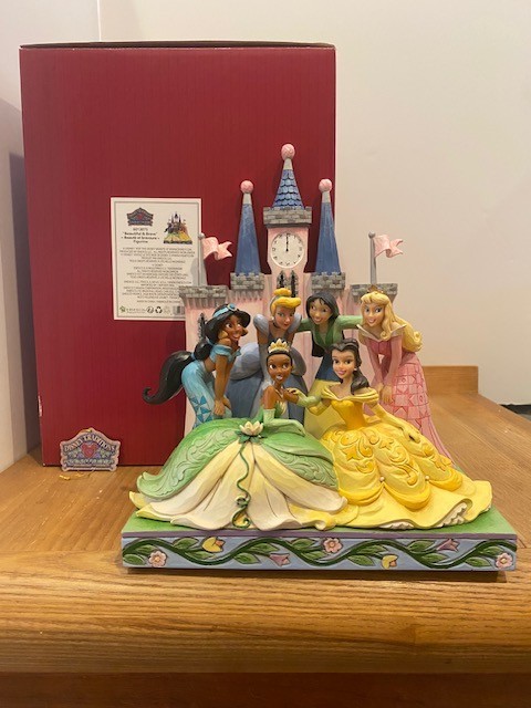 Jim Shore Disney Traditions Beautiful and Brave – Princess Group Castle #6013075