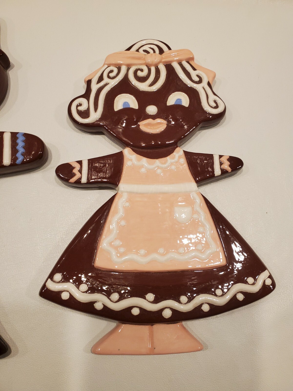 Ceramic Gingerbread Man and Woman Holiday Decor
