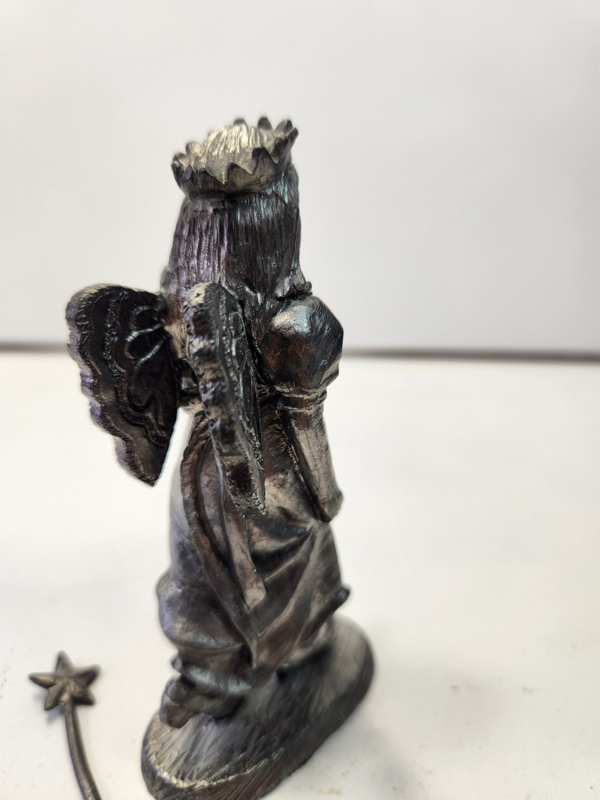 1995 VTG MICHAEL RICKER PEWTER “AMANDA” COLL. SOCIETY NO.1651 WITH PAPERS WAND