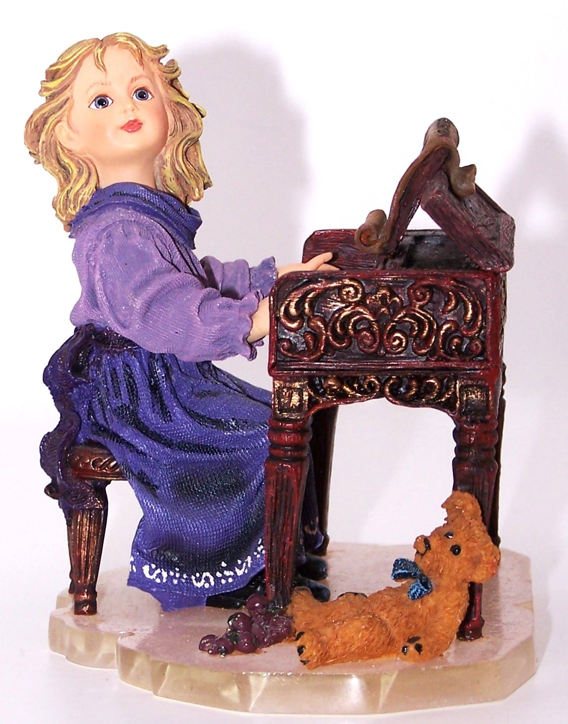 Yesterdays’ Child Musical Memories #3574 Lauren Piano 2001 The Boyds Collection