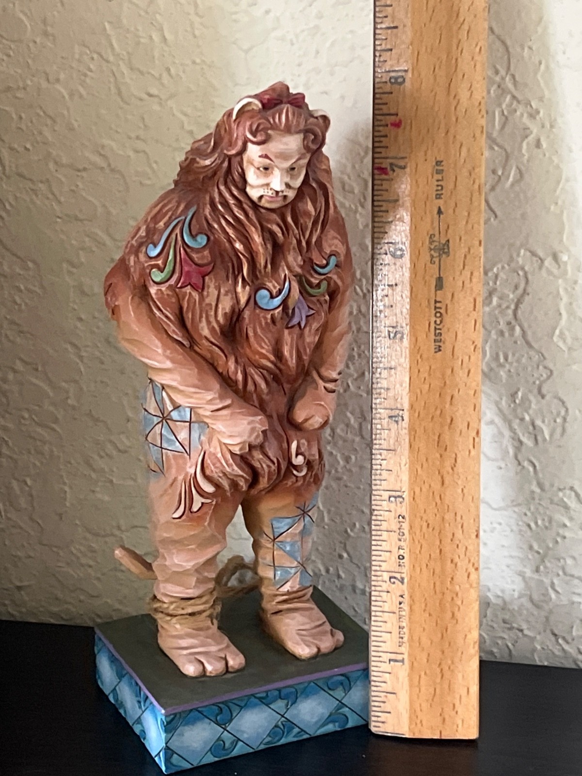 Jim Shore Wizard of OZ Cowardly Lion BETTER WAIT FOU YOU OUTSIDE 4031512 NEW+BOX