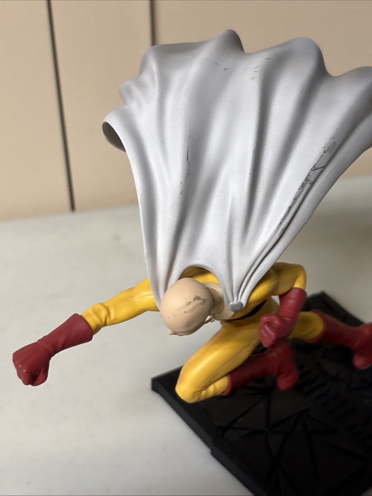 One Punch Man Saitama 6.3″ Tall SFC Collectible PVC Figure ABYstyle Studio