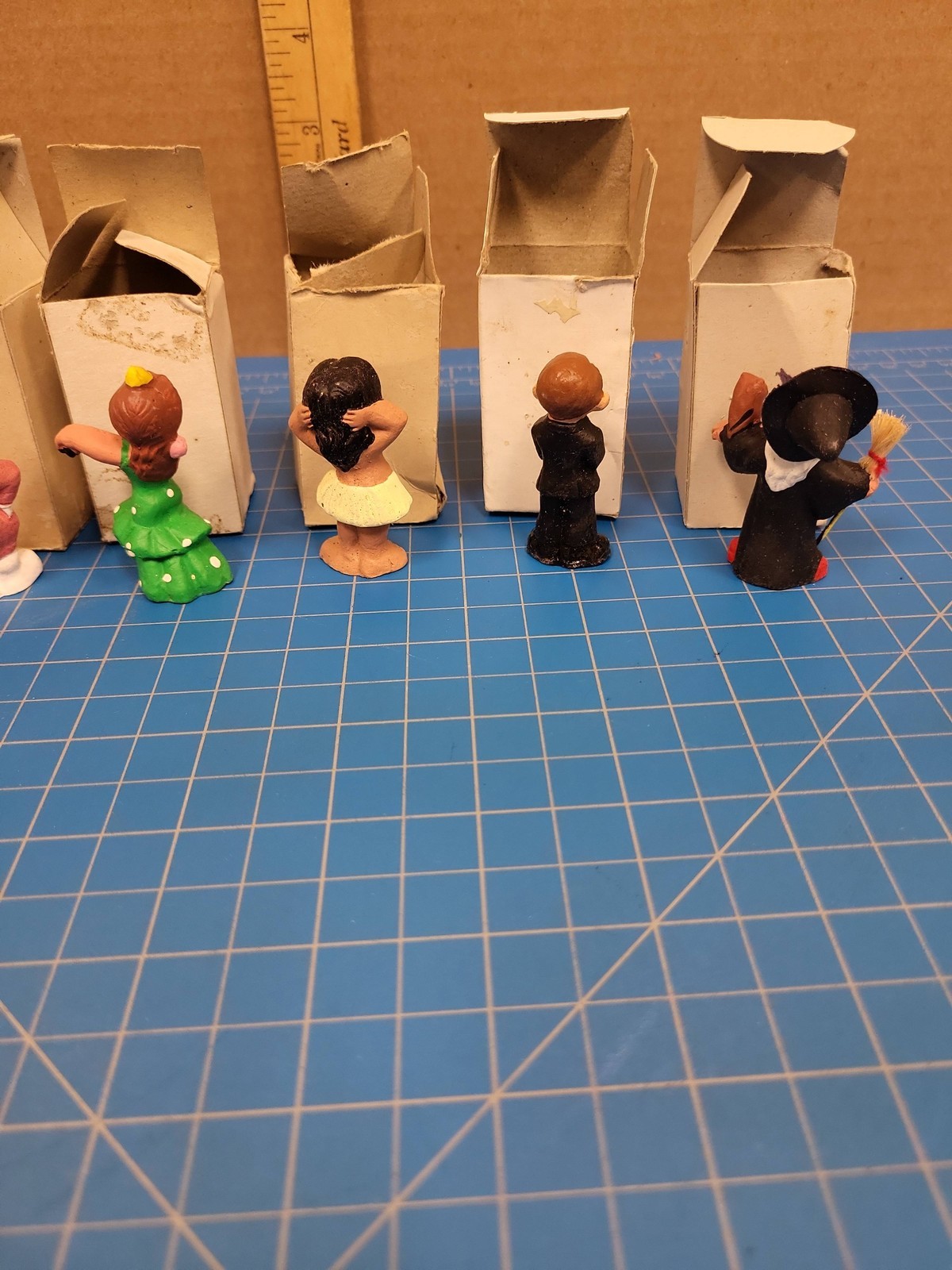 Vintage Miniature Character Figurines Set 8 Original Boxes Resin Decor 3 inch