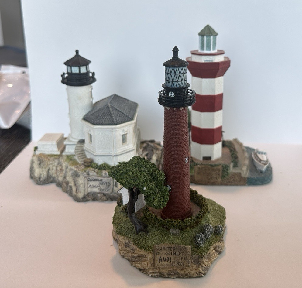 Vintage Harbour Lights Premium Lighthouse Lot of 3 – Pristine Limited Editions