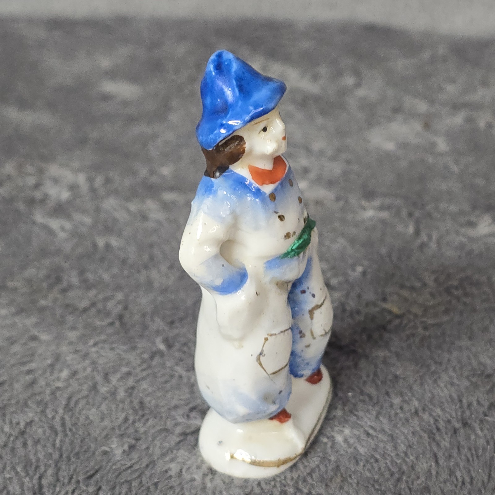 Vintage Made in Occupied Japan Dutch Boy Girl Porcelain Figurines Pair