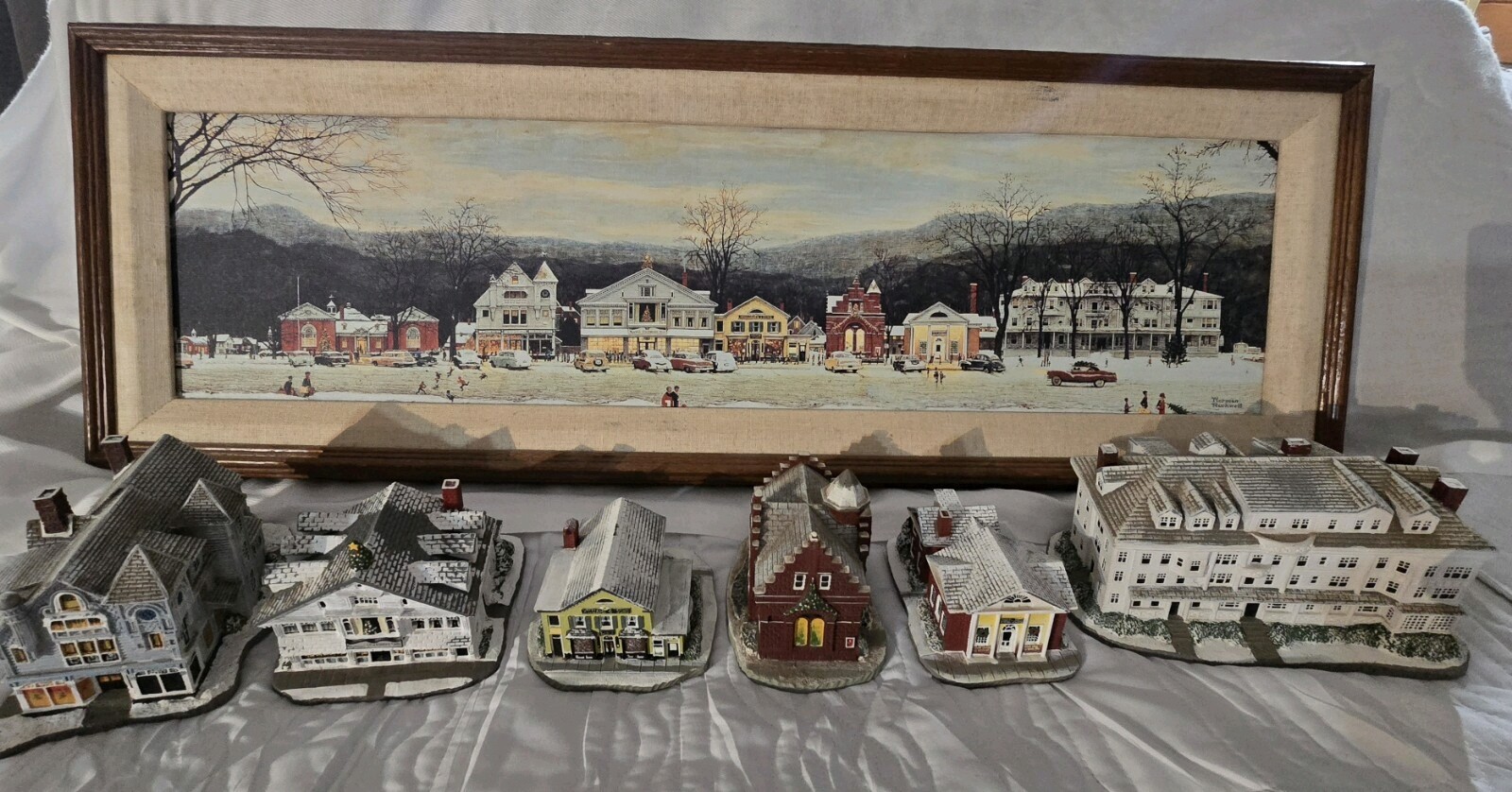 Norman Rockwell Main Street At Christmas ROCKWELL’S STUDIO Landmark Figurine1991