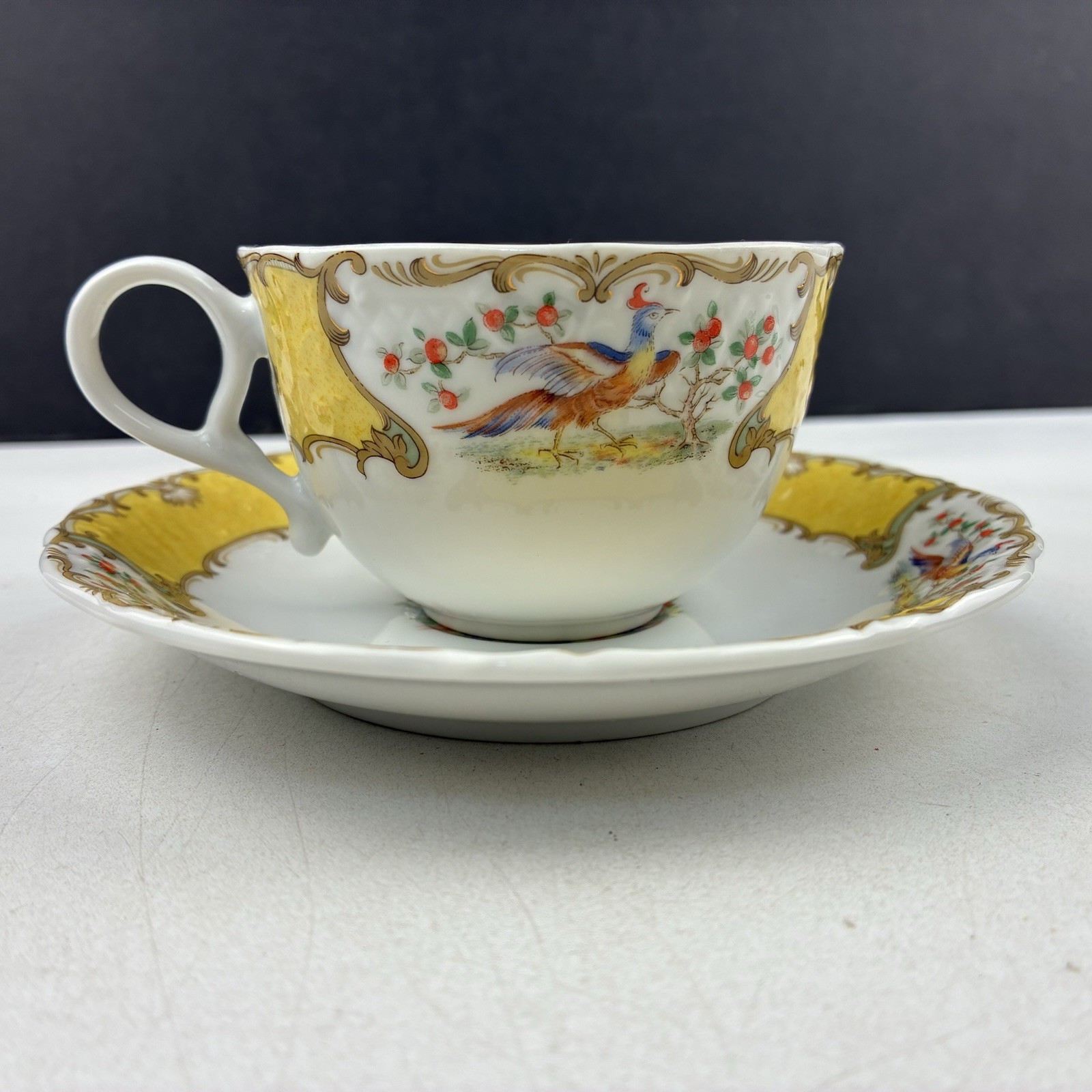 Late 20th Century Decorative Ceramic Cups & Saucers, Preservation Society 7 pcs