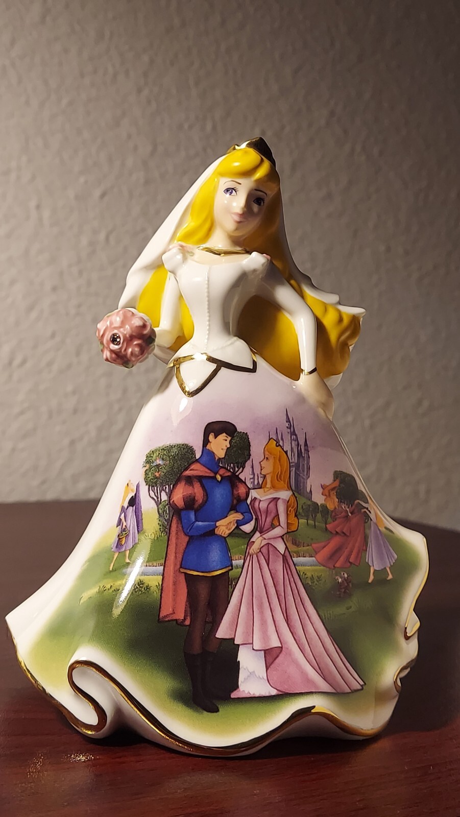 The Bradford Exchange Happily Ever After Sleeping Beauty Figure NO BOX