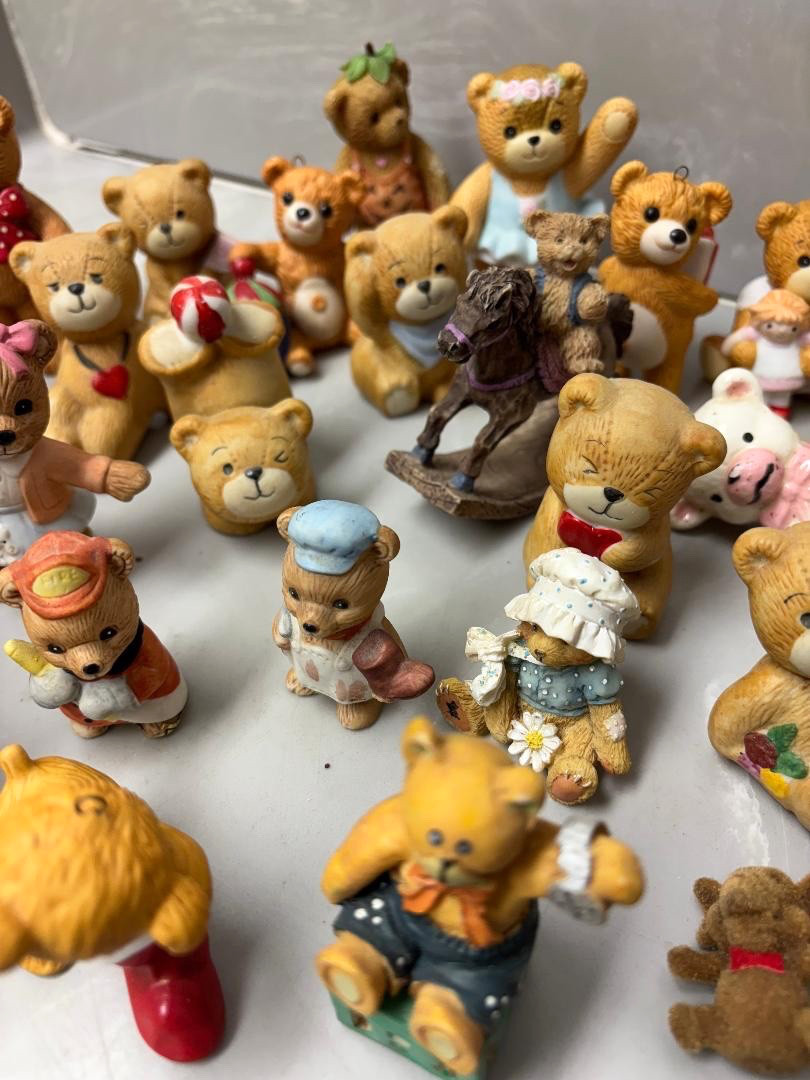 Vintage LOT of 23 Various Interior Bear Figurines Common/Rare Hard To Find