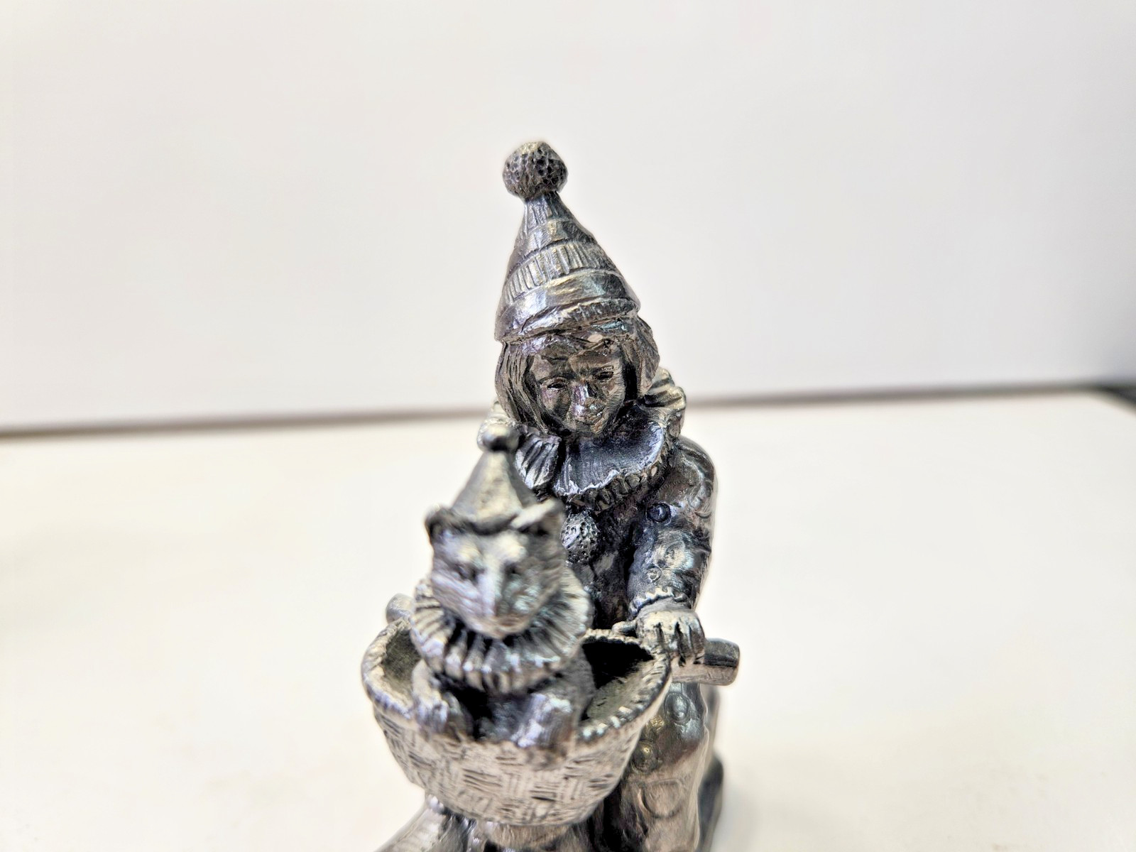 1997 VTG MICHAEL RICKER PEWTER “MARJORIE” COLLECTORS SOCIETY NO.1651 WITH PAPERS