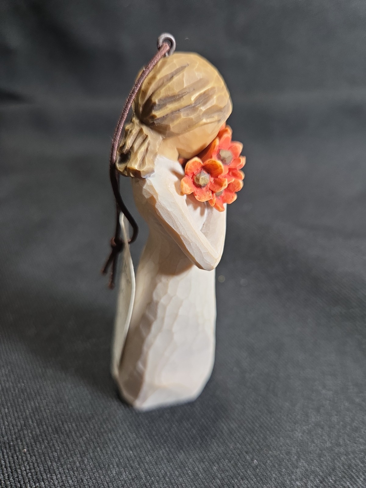 Willow Tree “Surrounded by Love” Figurine by Susan Lordi Hand Painted Resin 2009