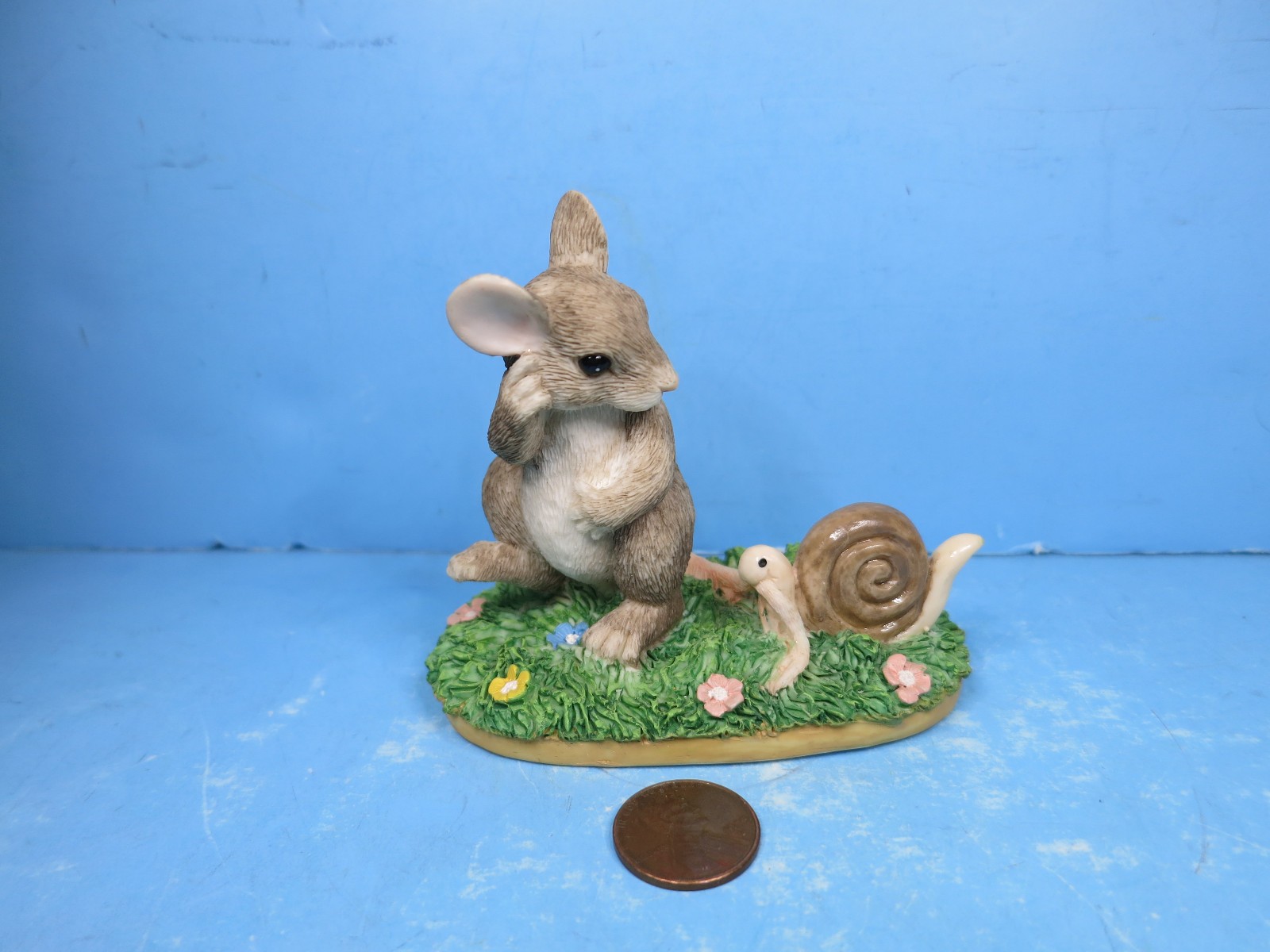 CHARMING TAILS-Taggin’ Along Mouse Figurine-By Silvestri-USED With Box