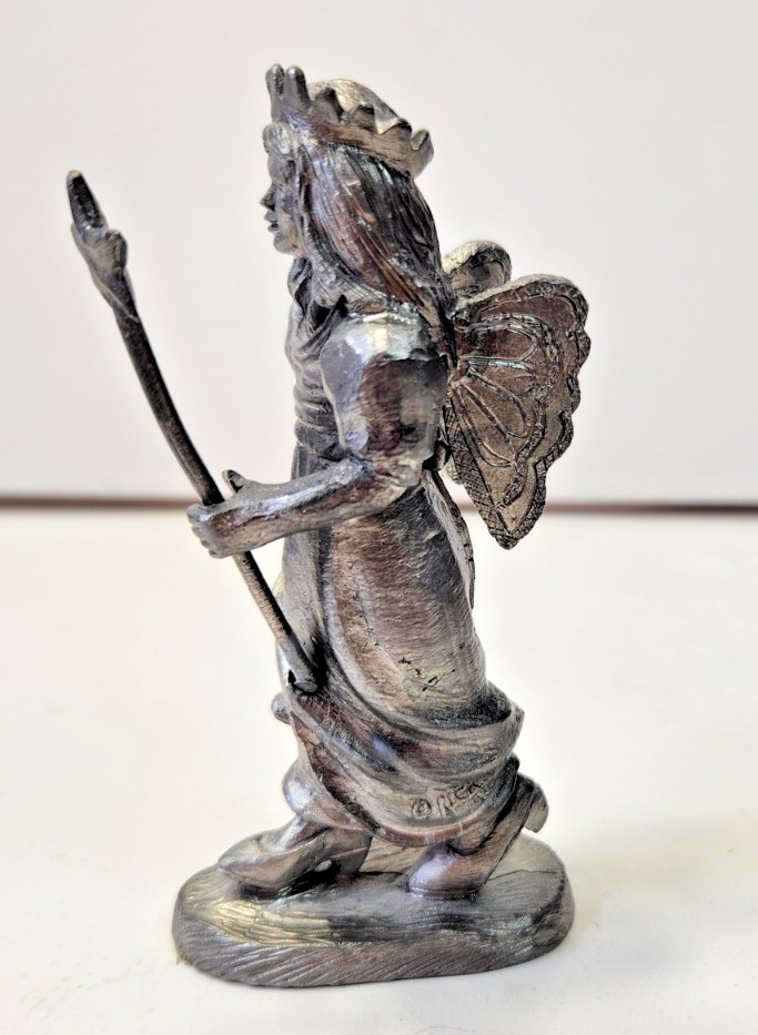 1995 VTG MICHAEL RICKER PEWTER “AMANDA” COLL. SOCIETY NO.1651 WITH PAPERS WAND