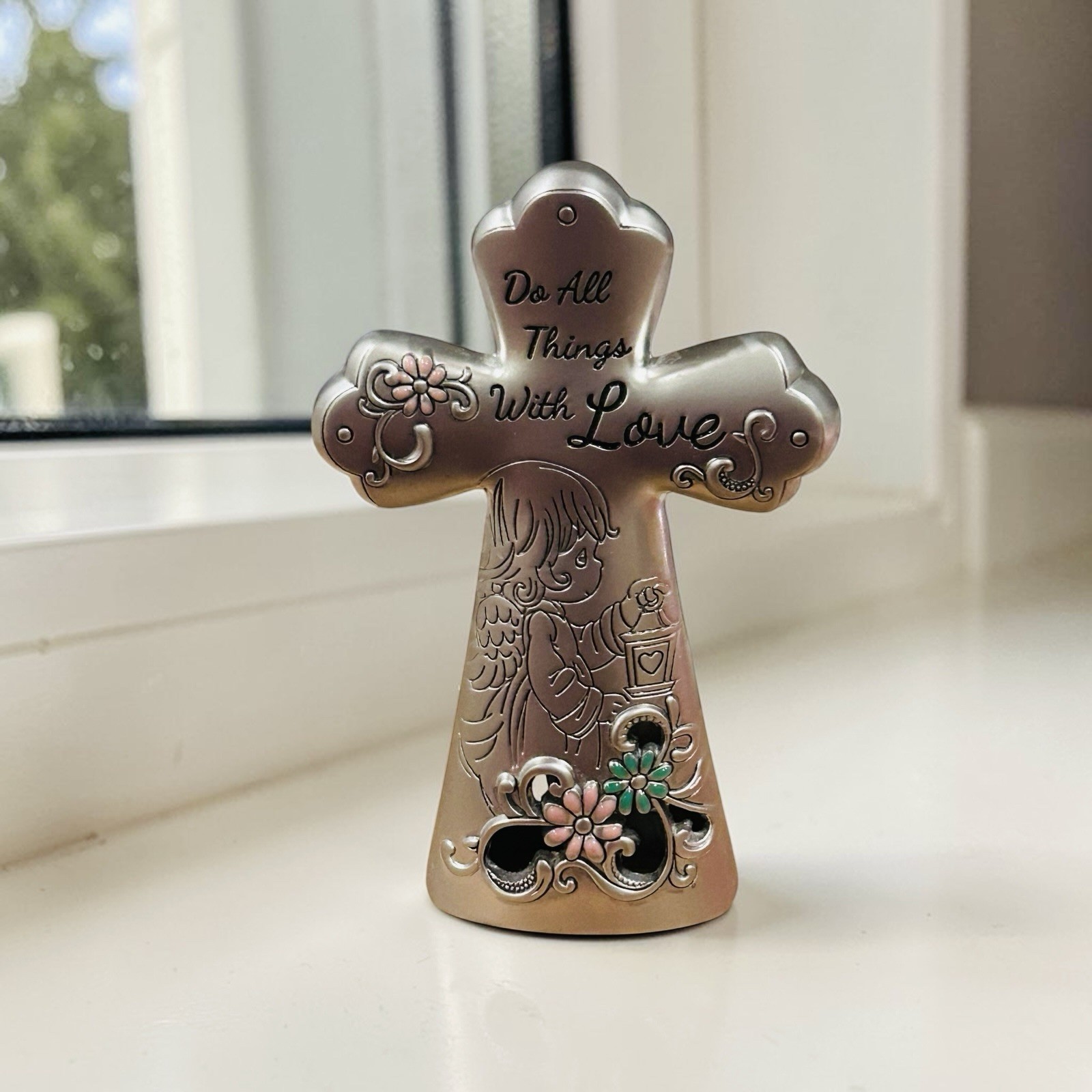 Precious Moments Mini Tabletop Cross Love #163421 Do All Things With Love NIB
