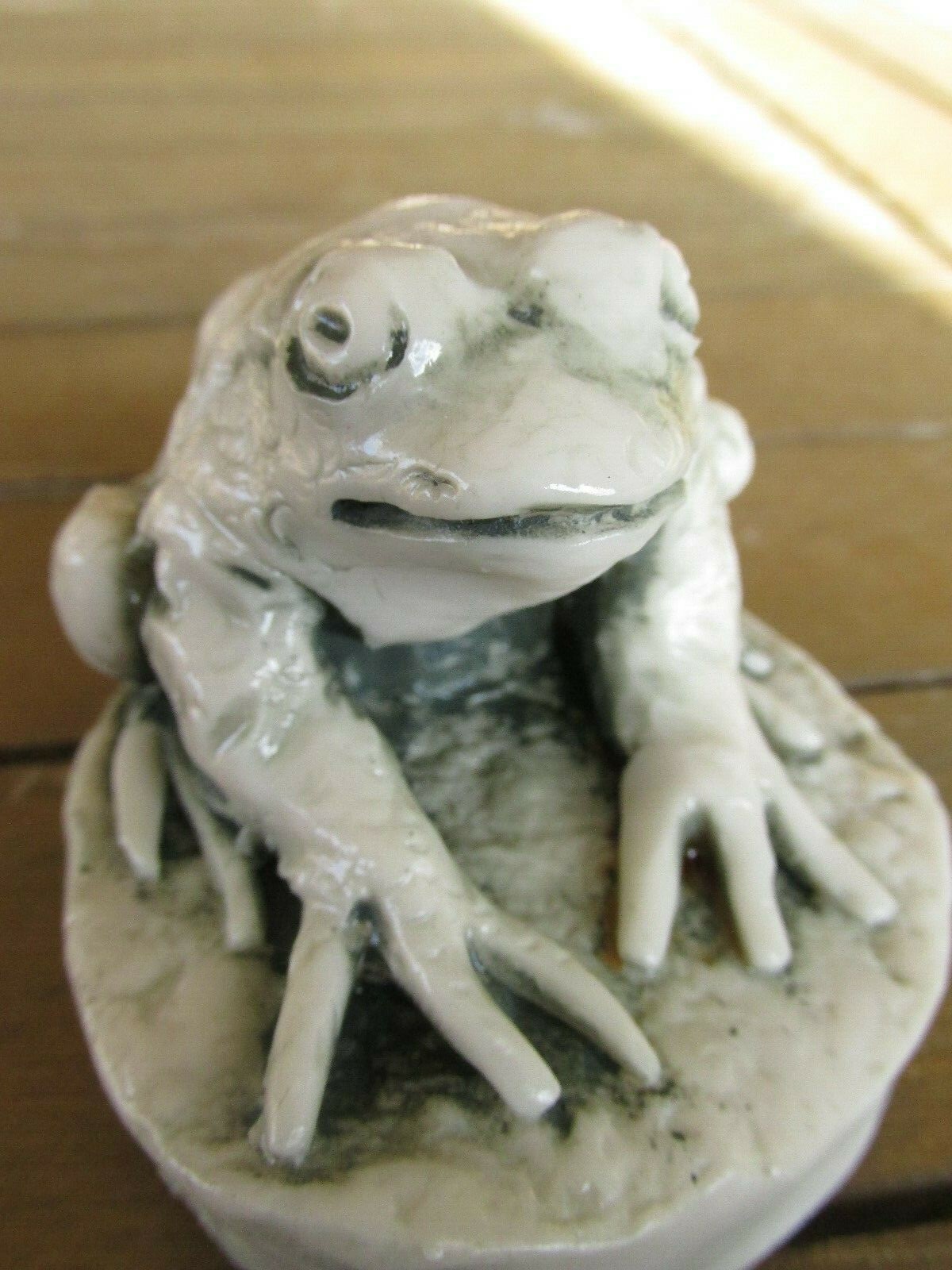 Vintage Georgia Carved Marble BudweisER Frog ER 205 / 3000 Limited Edition