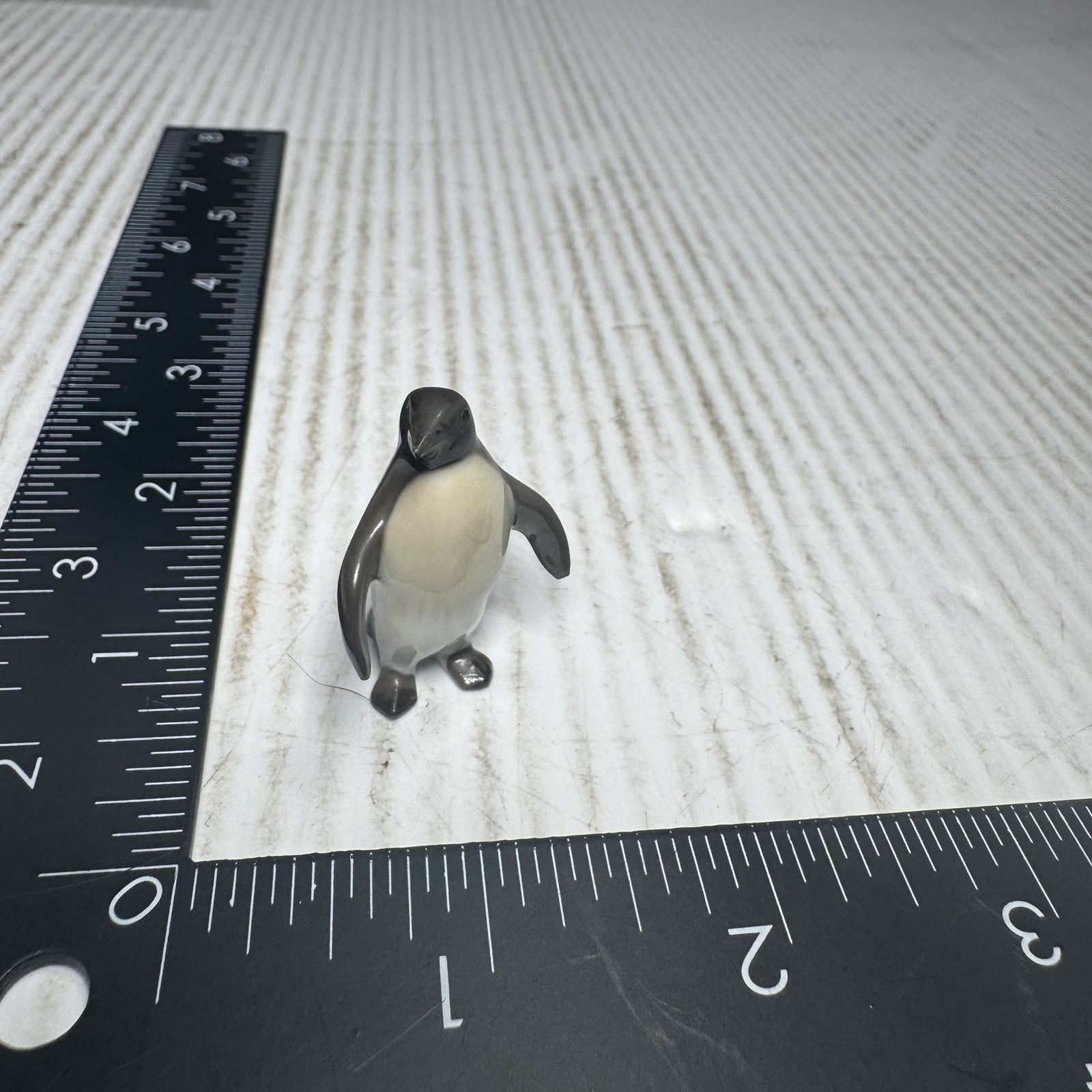 Vintage Miniature Blown Glass Standing Penguin Figurine 1 3/8″ Art Glass Penguin