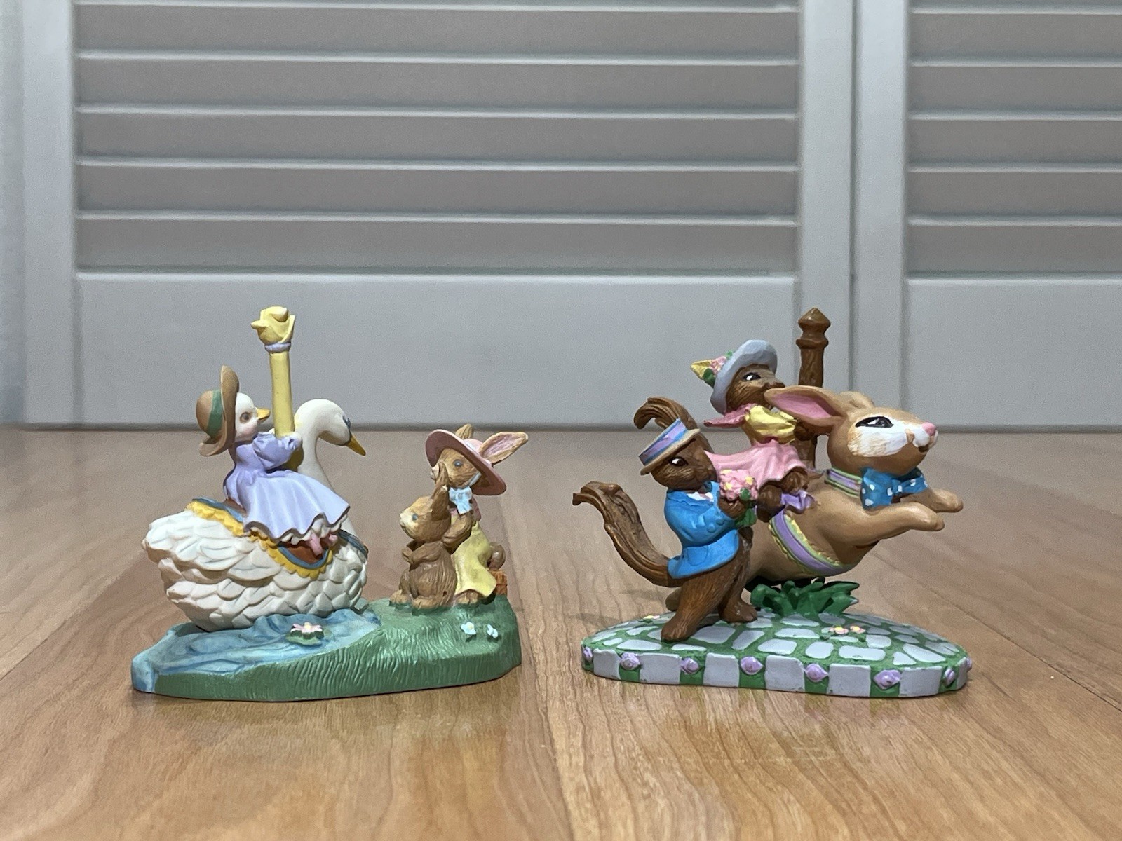 Lot of 2 Avon Kathy Jeffers 1993 Carousel Collection Rabbit & Goose figures