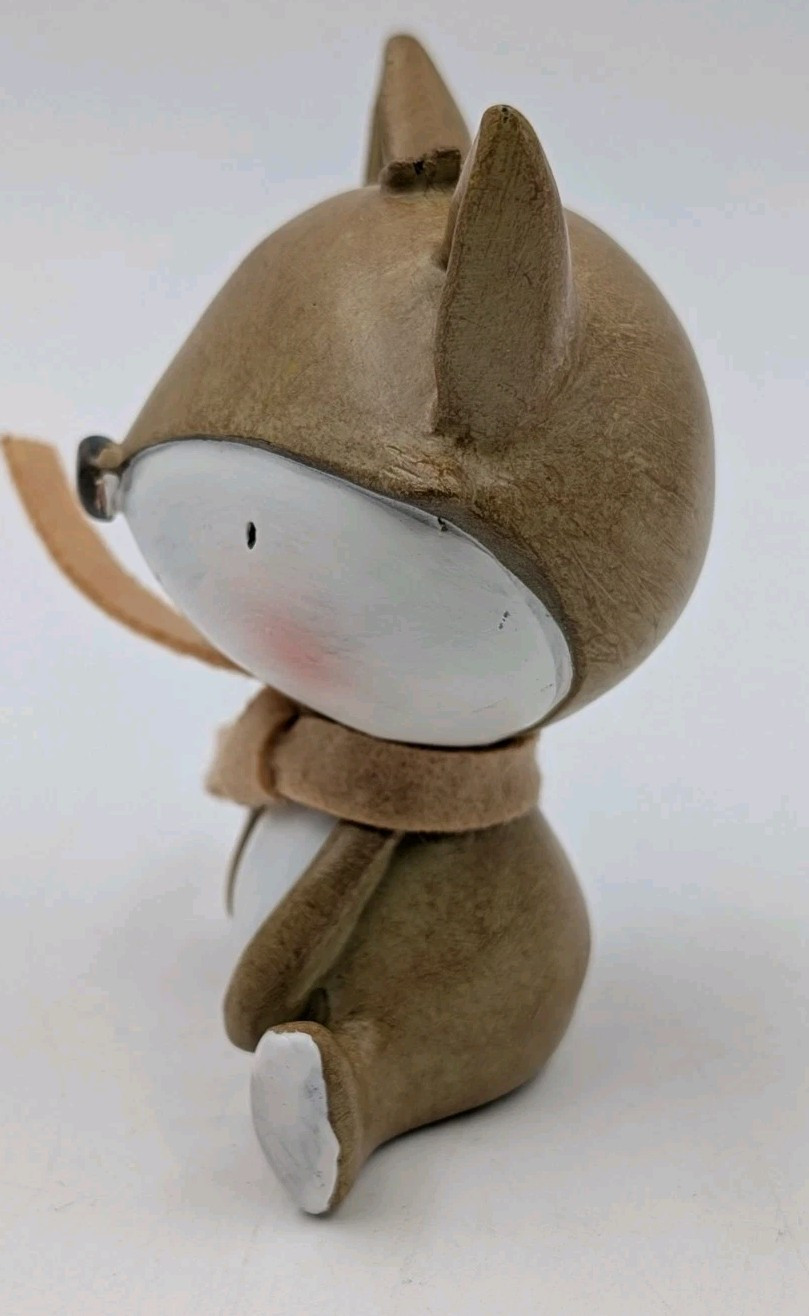 Adorable Woodland Fox Figurine Resin 4 In. Excellent Condition