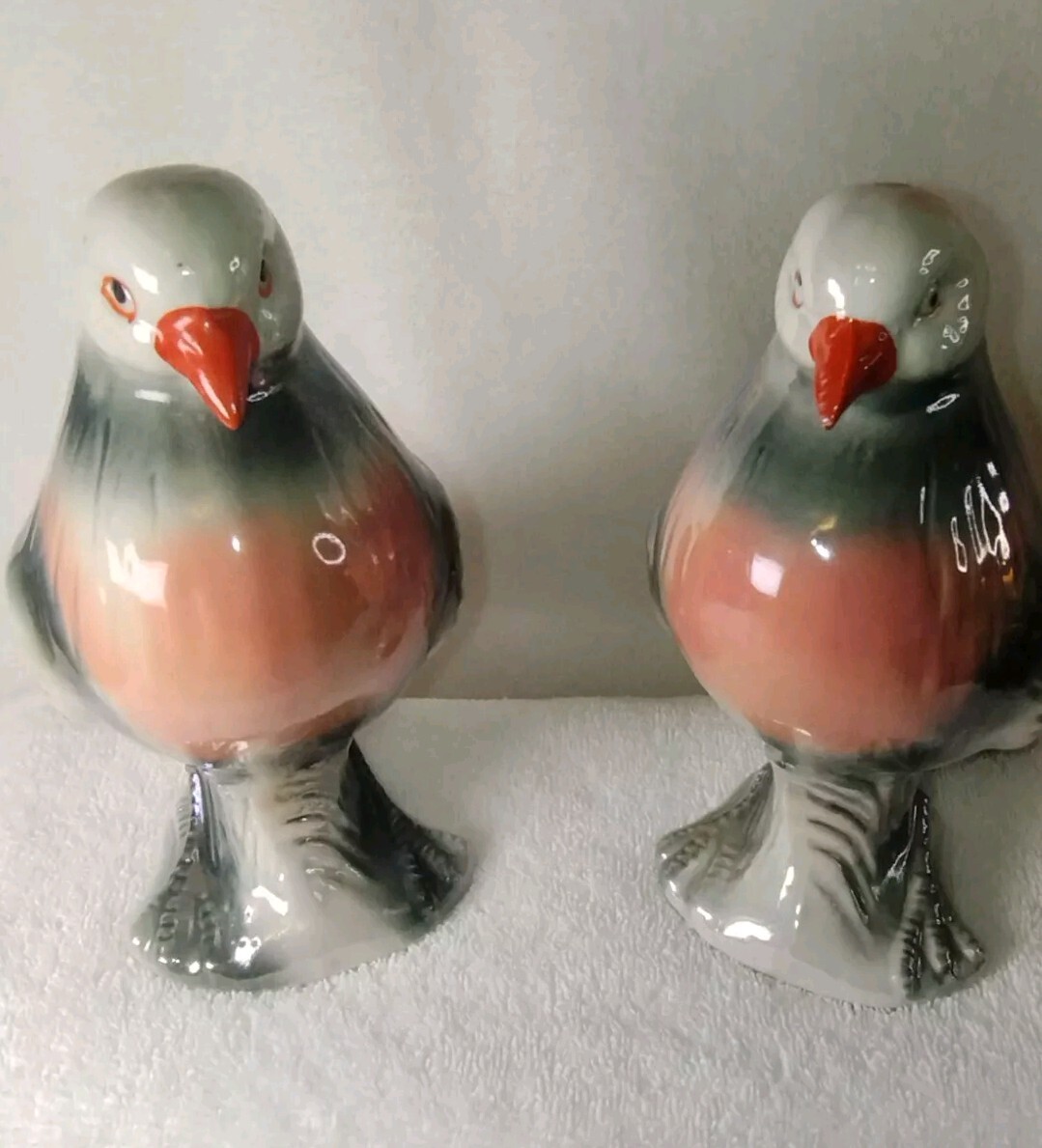 Vtg. 1950’s Pigeon Dove Bird ceramic figure Set Of Two / Made In Brazil
