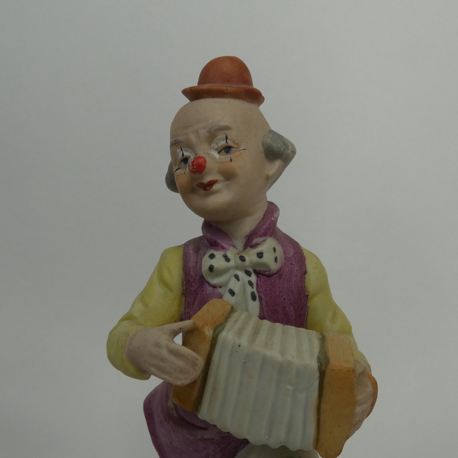 Vintage Musical Hobo Clown Accordion Hand painted Figurines Korea UCGC WZKVT