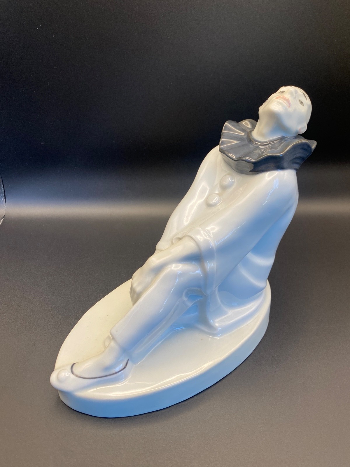 Gebruder Heubach Pierrot porcelain figurine Wera Bartels Large Art Deco /0713