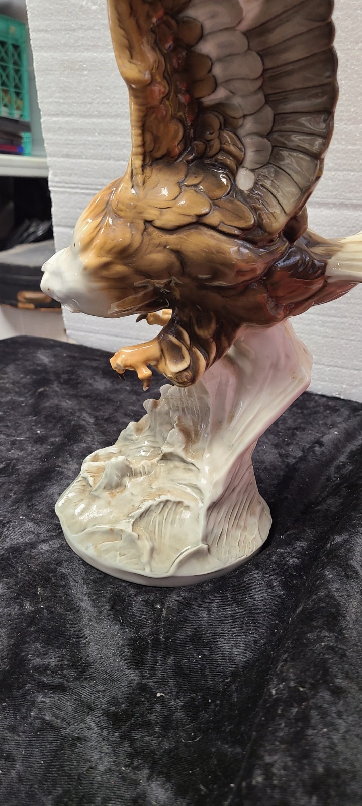 Vintage 17″ Hutschenreuther Selb Porcelain Eagle in Flight Karl Tutter