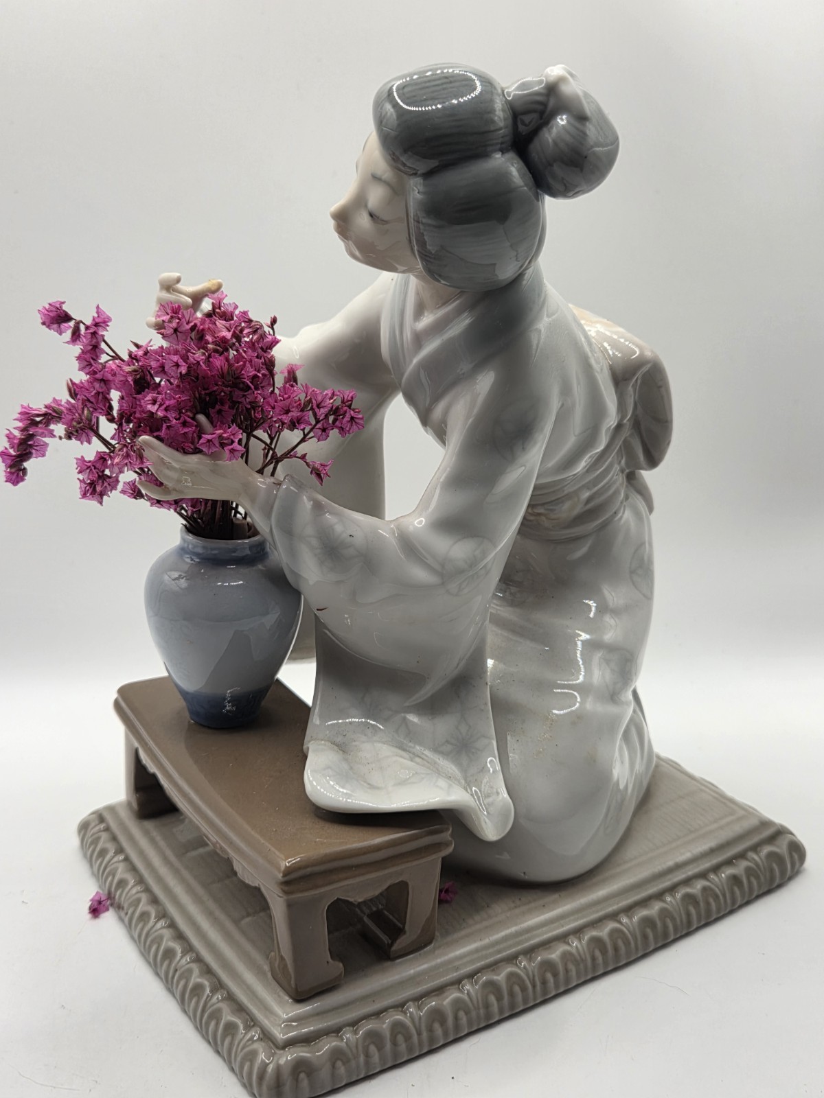 Llardro Asian Woman Arranging Flowers
