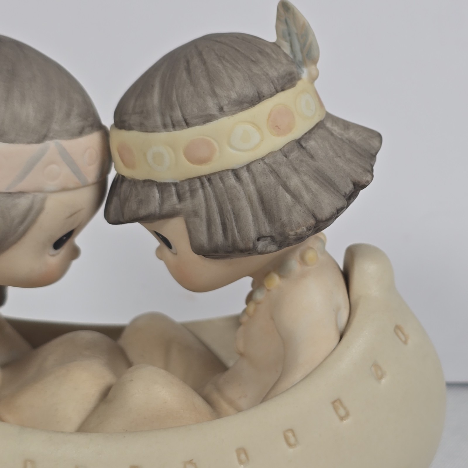 Precious Moments Figurine 520772 Many Moons In Same Canoe Blessum You 1988