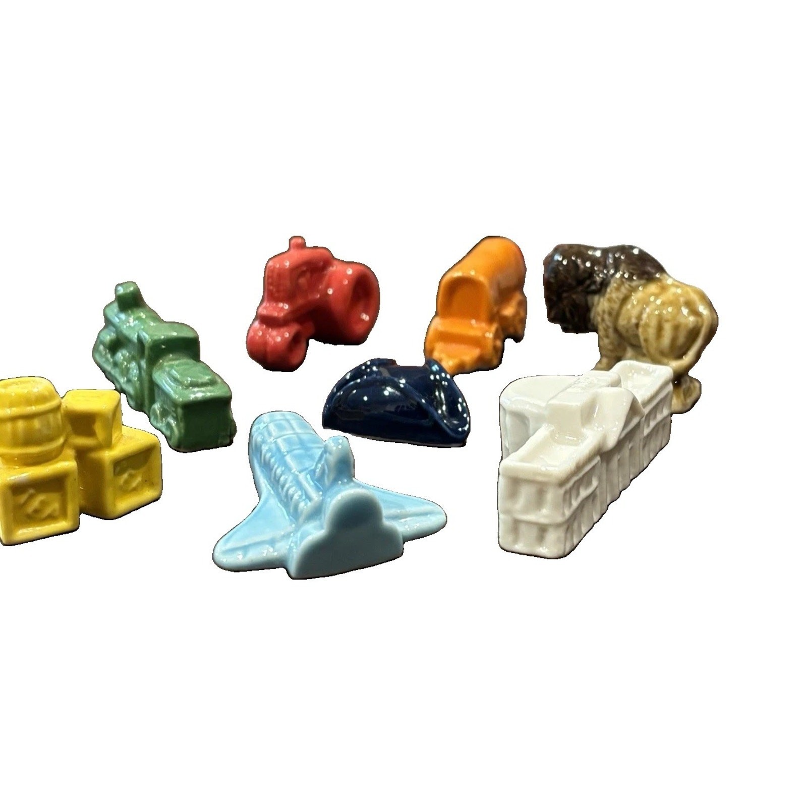Wade Red Rose Tea American Heritage Series 8 of 10 Figurines Included