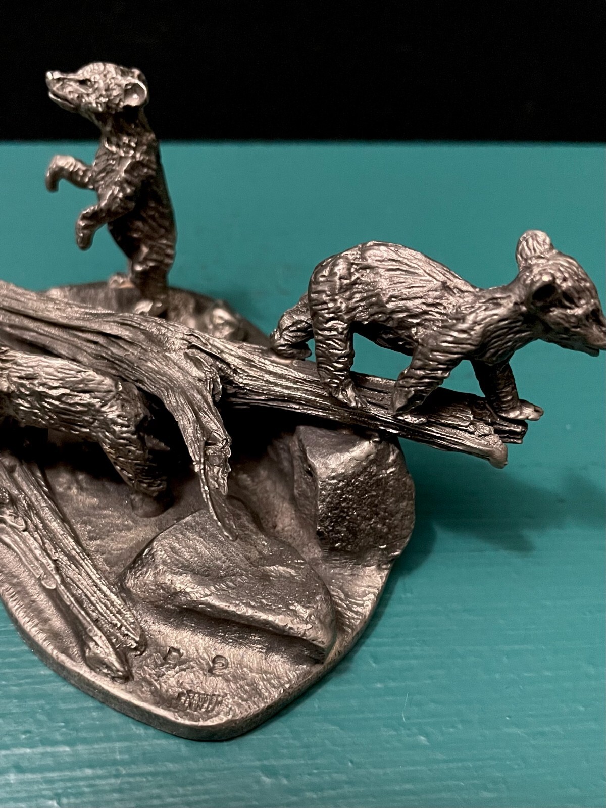 Pewter Three Bears Cubs Forest Tree Logs Wildlife Animals Diorama Art Figurine