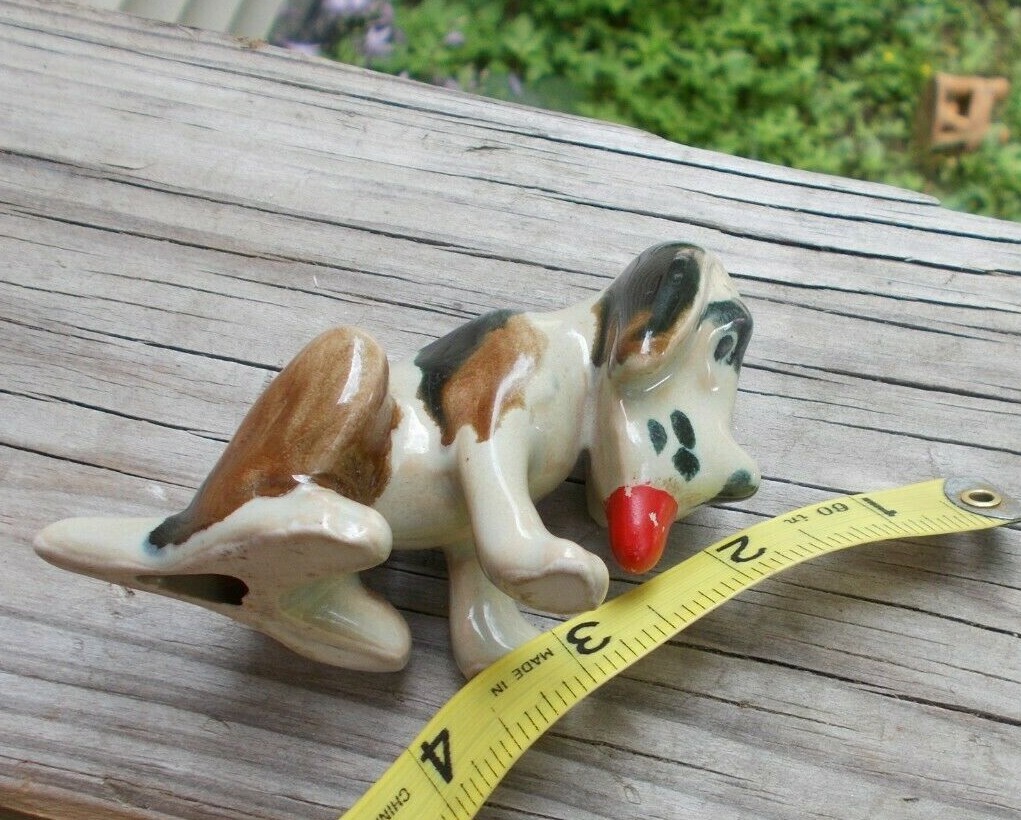 VTG Porcelain Figurine Dog Blood Hound Basset Beagle 3 ” tall Tongue hanging out