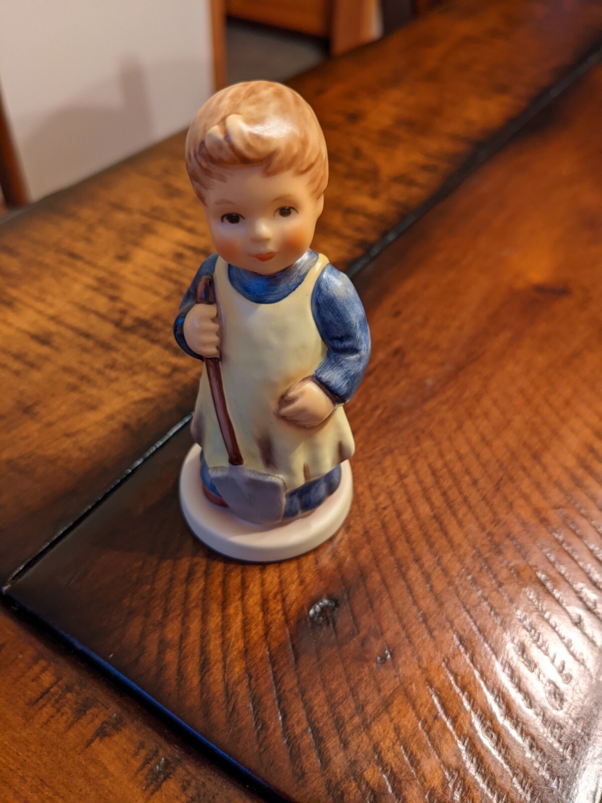 Hummel Figurine Garden Treasures # 727 Excellent Shape