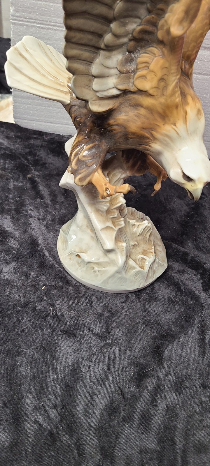 Vintage 17″ Hutschenreuther Selb Porcelain Eagle in Flight Karl Tutter