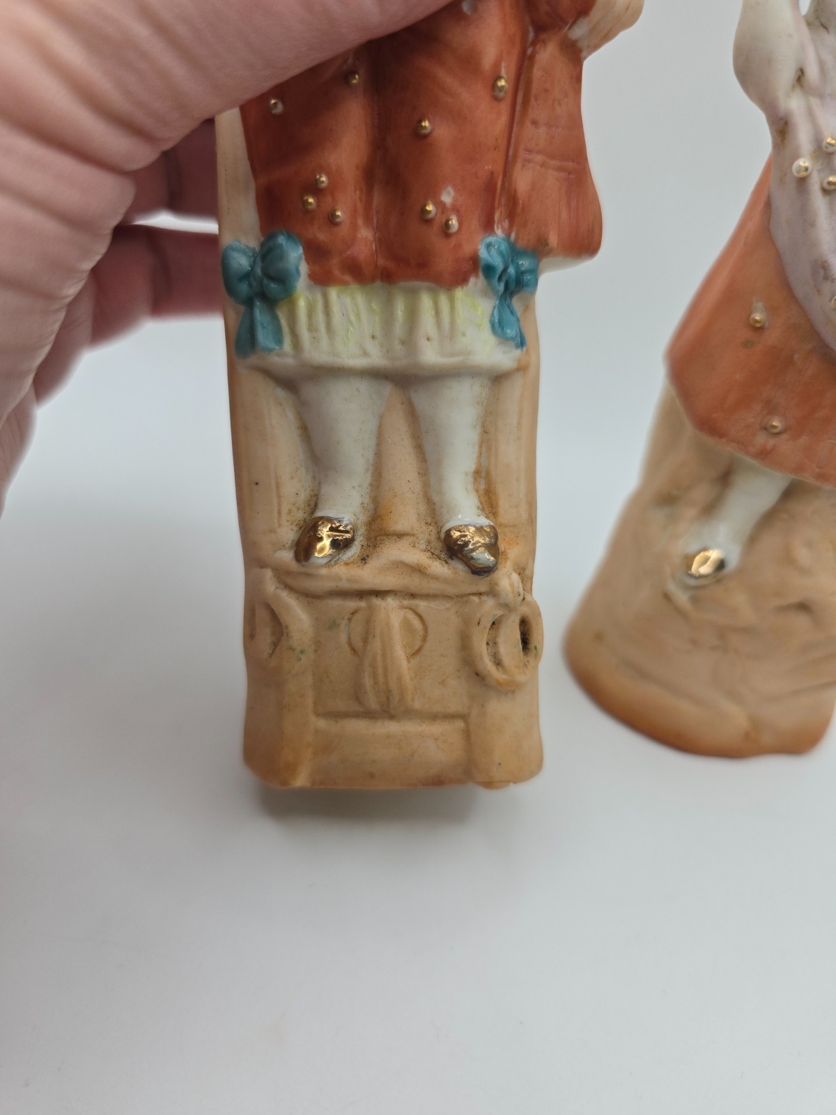 Vintage Porcelain Colonial Couple Figurines Pair Hand Painted Gold Accents 8″